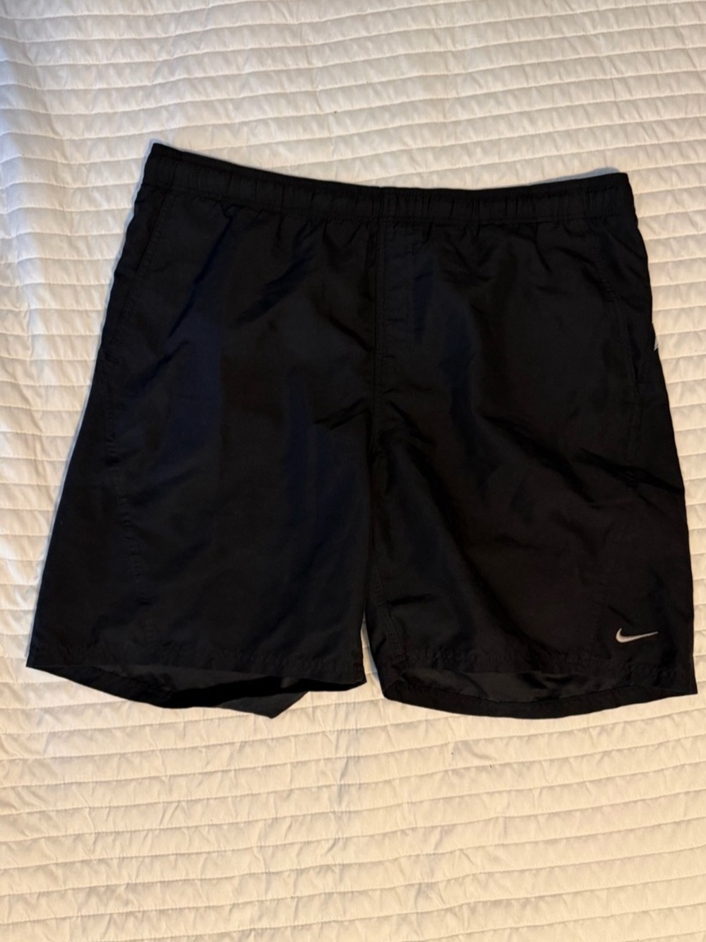Nike Men's Athletic Shorts Black & Gray Size Large L8